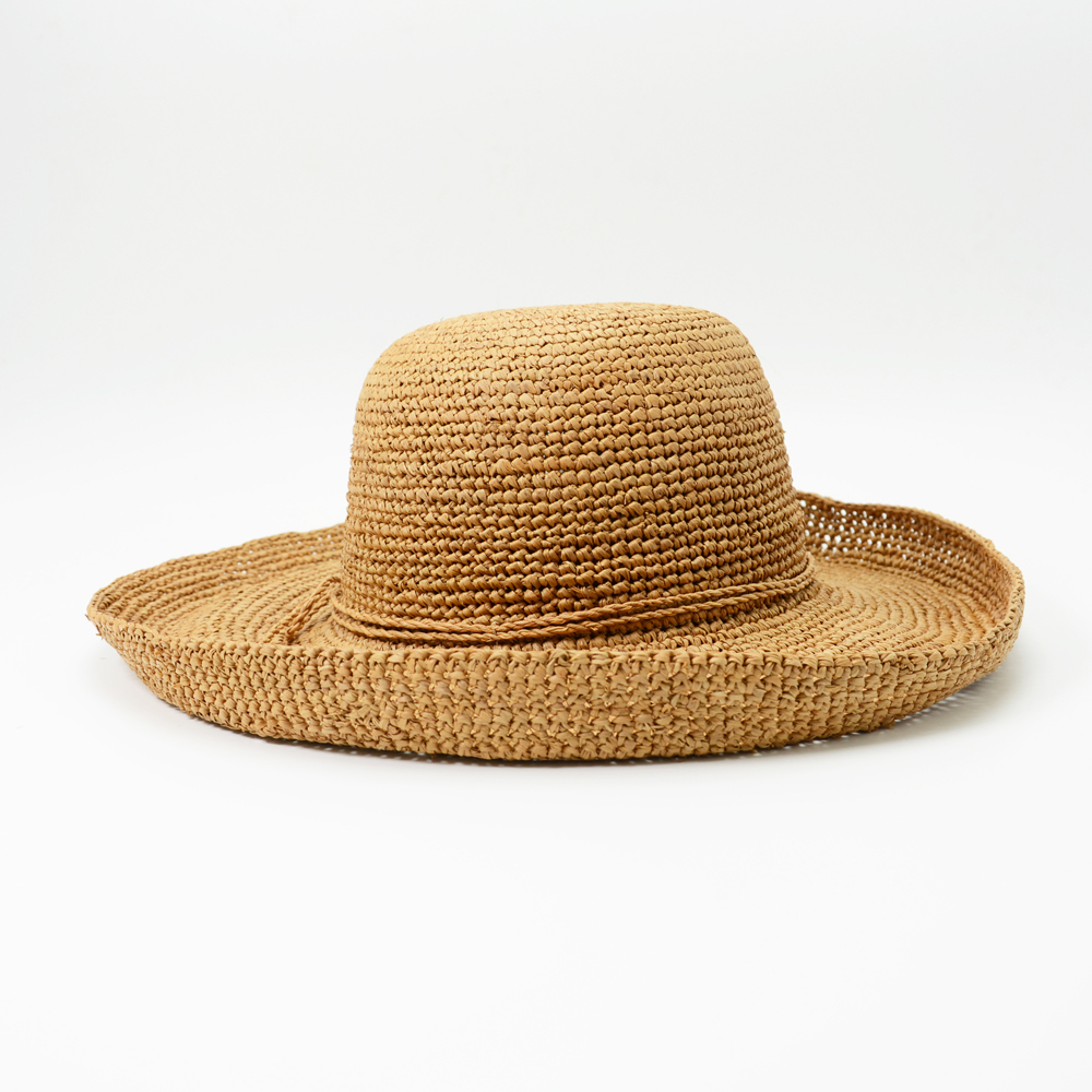 wide brim raffia beach hats in brown